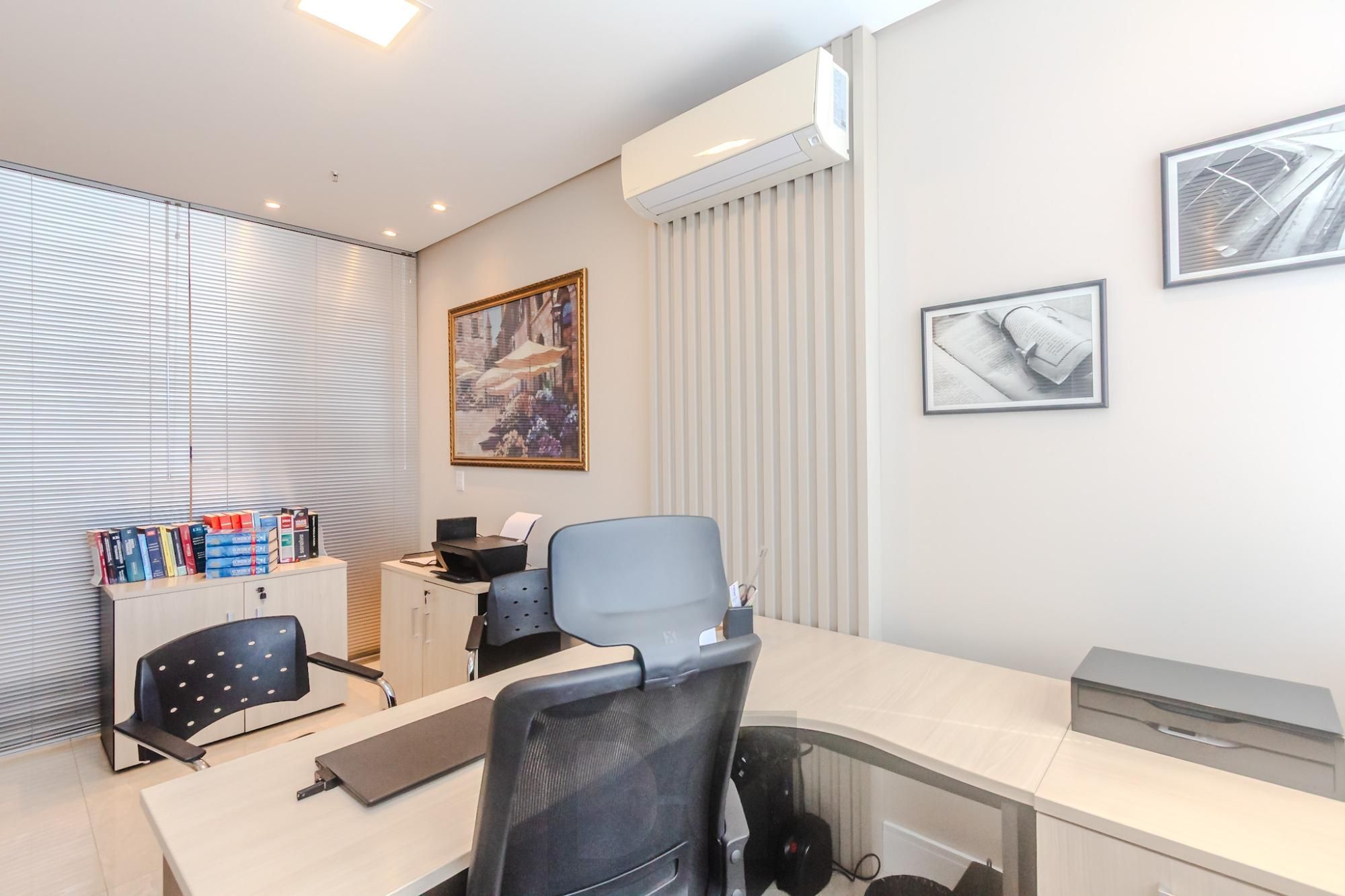 Sala comercial com 33m², localizada no bairro Mont Serrat em Porto Alegre/RS. — foto 7