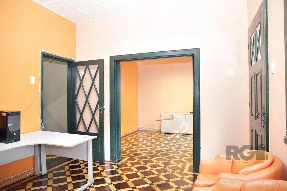 Casa 04 dormitórios, 01suíte, locação,234m² privativos, Petrópolis/Porto Alegre — foto 6