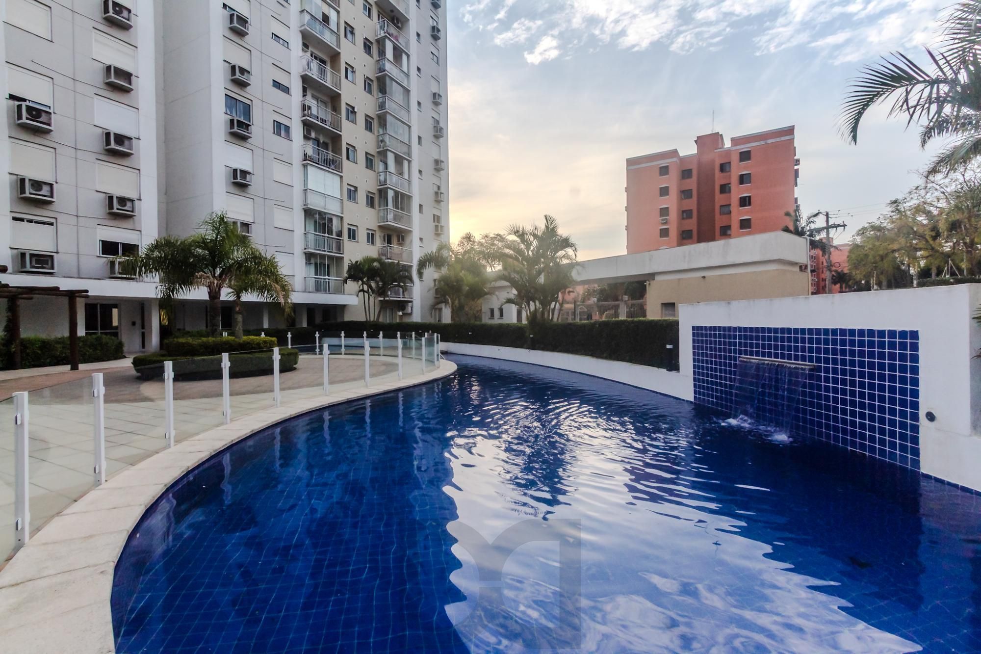 Apartamento com 72m², localizado no bairro Jardim Carvalho em Porto Alegre/RS. — foto 20