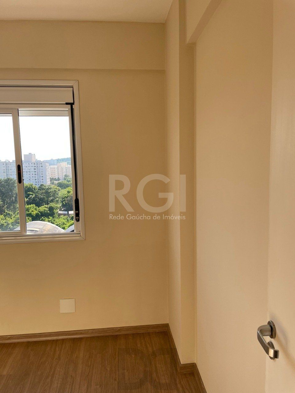 Apartamento com 2 dormitórios, localizado no bairro Morro Santana em Porto Alegre/RS. — foto 7