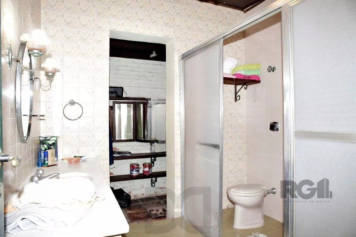 Casa 04 dormitórios, 01suíte, locação,234m² privativos, Petrópolis/Porto Alegre — foto 42