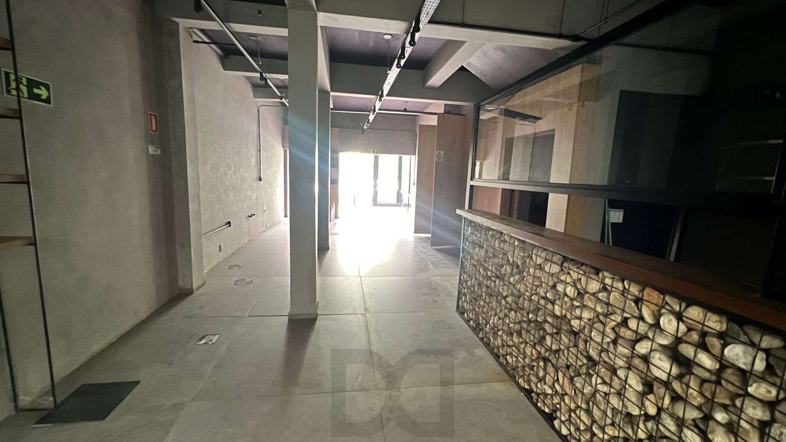 Loja com 90m², localizada no bairro Auxiliadora em Porto Alegre/RS. — foto 11