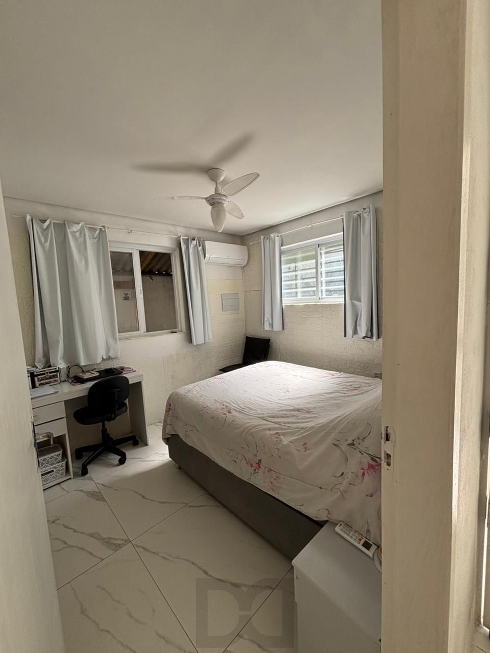 Casa com 177m², localizado no bairro Azenha em Porto Alegre/RS. — foto 21