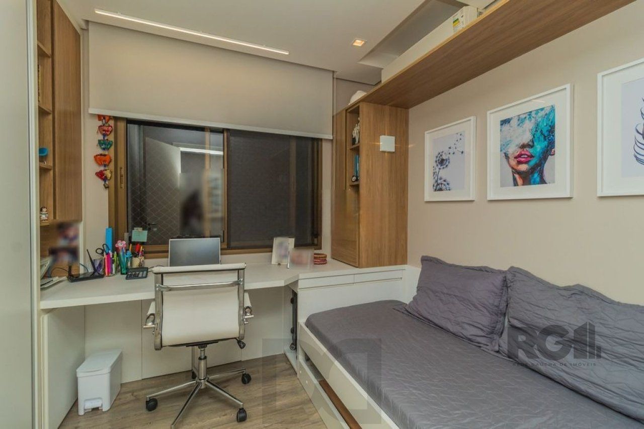 Apartamento localizado no bairro Passo da Areia em Porto Alegre/RS. — foto 20