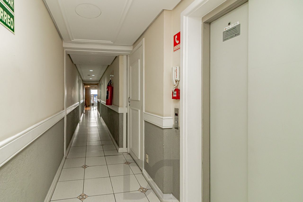 Apartamento com 47m², localizado no bairro Independencia em Porto Alegre/RS. — foto 31