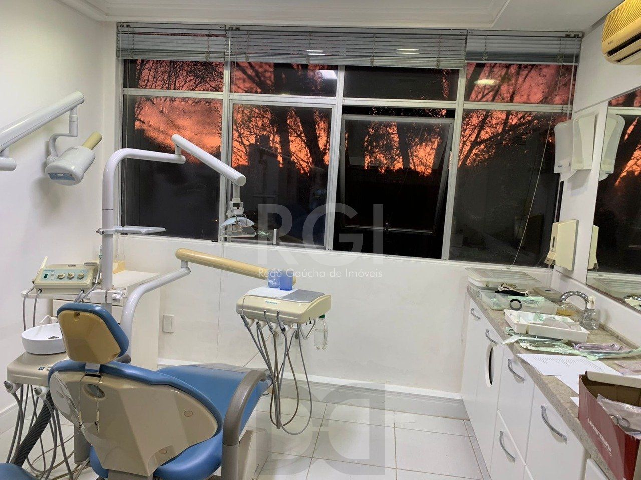 Sala comercial com 40m² privativos localizado no bairro Petrópolis em Porto Alegre/RS. — foto 17