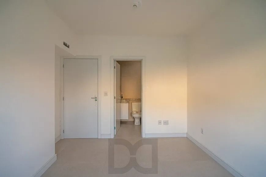 Casa com 120m², localizada no bairro Jardim Itu em Porto Alegre/RS. — foto 14