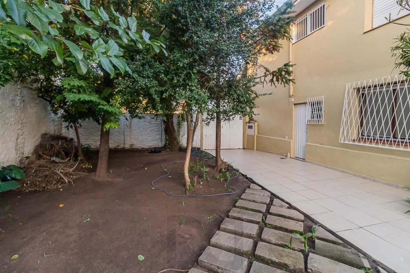 Casa térrea com 3 dormitórios, suíte e 2 vagas, — foto 3