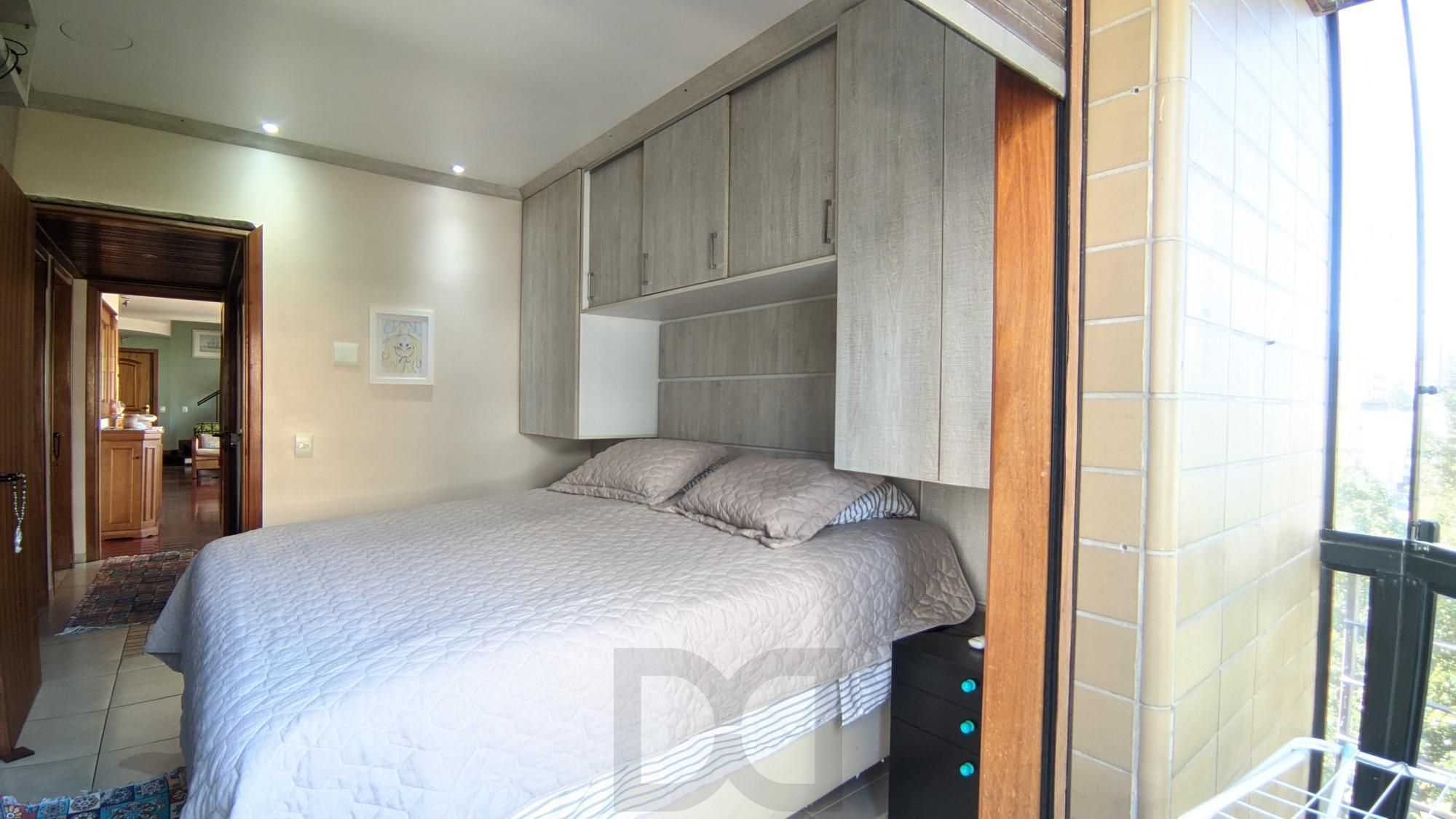 Cobertura com piscina 3 dorm, 2 vagas individuas, no bairro Petrópolis — foto 15