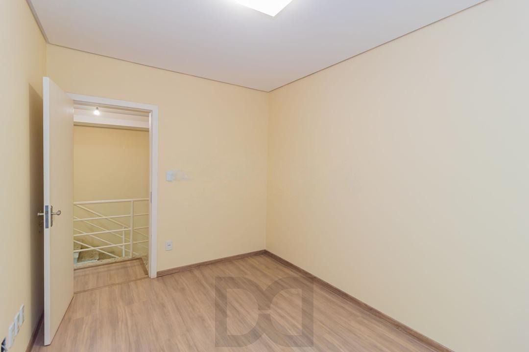 Casa com 3 dormitórios, suíte, lavabo e amplo pátio. — foto 20