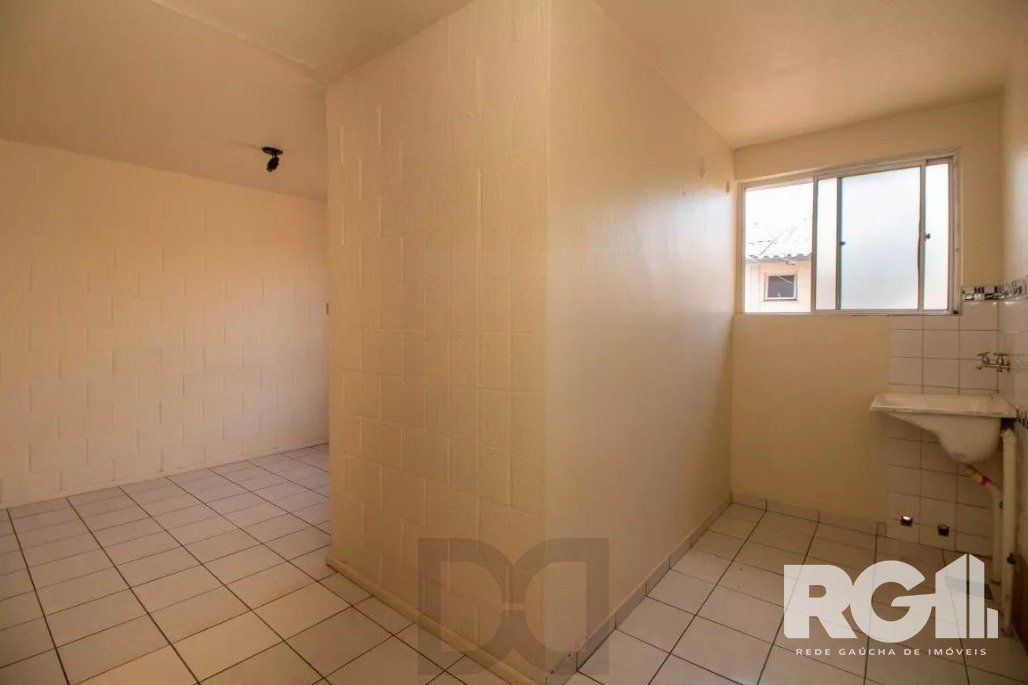 Apartamento de 2 dormitórios com 2 vagas. — foto 3