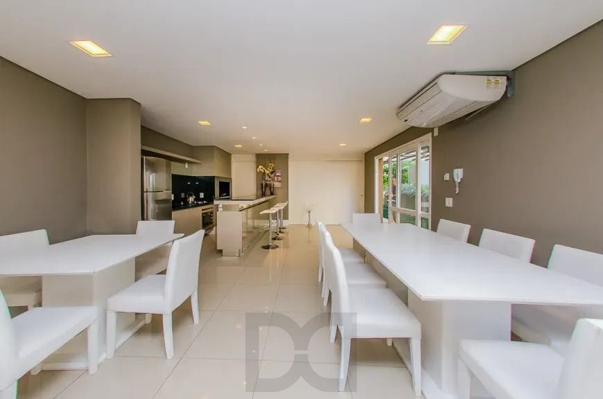 Apartamento impecável com sacada e churrasqueira — foto 31