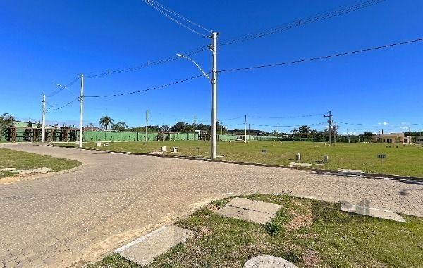 Casa Condominio em Porto Alegre, no bairro Hípica, com 3 dormitório(s), e 3 banheiros, à venda. — foto 75