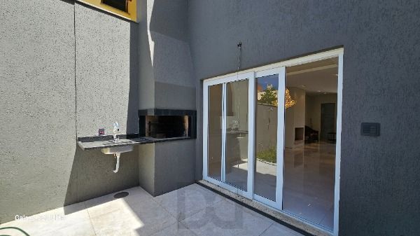 Casa em Porto Alegre, no bairro Hipica, com 3 dormitório(s), e 3 banheiros, à venda. — foto 12