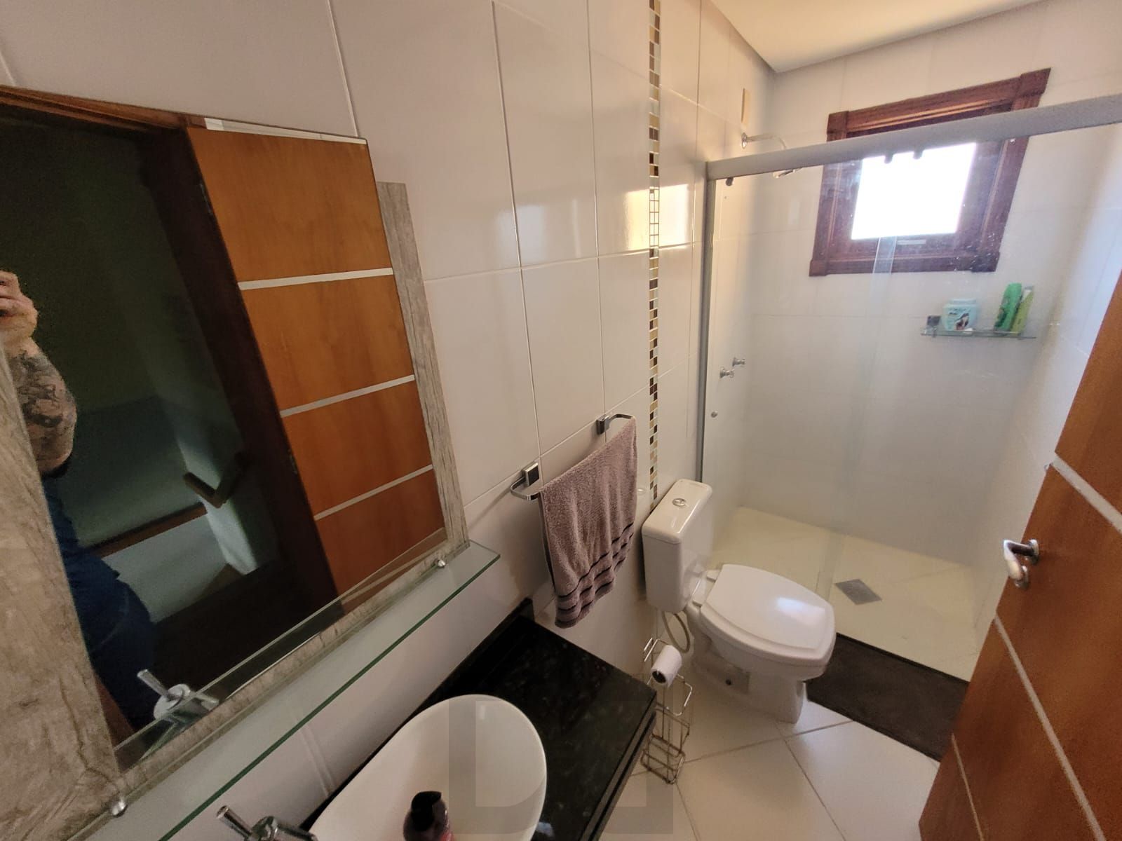 Casa Mobiliada com 3 Dormitórios à Venda — foto 21