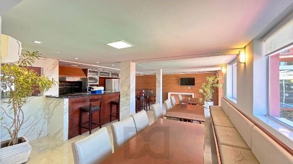 Casa Condominio em Porto Alegre, no bairro Cristal, com 4 dormitório(s), e 4 banheiros, à venda. — foto 41