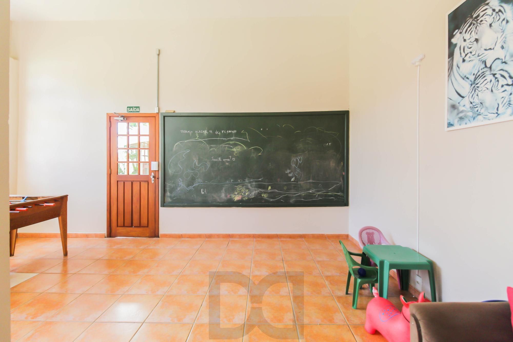 Excelente apartamento de 2 dormitórios no Cristal — foto 39