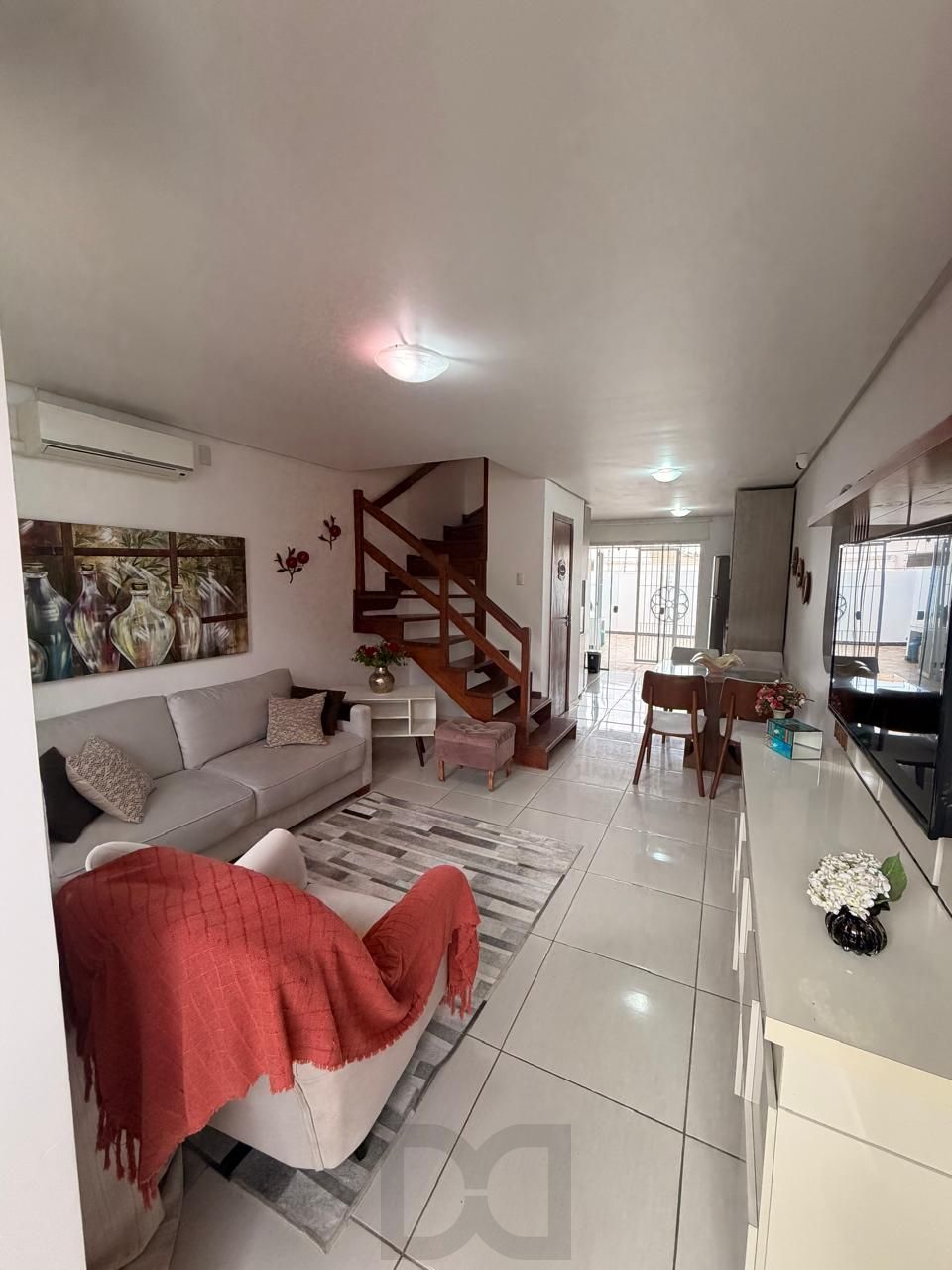 O sobrado dos seus sonhos a apenas 2 quadras do Atacado Desco e do Colégio CESI! — foto 2