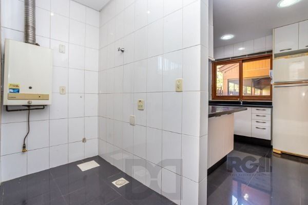 Casa Condominio em Porto Alegre, no bairro Jardim Isabel, com 3 dormitório(s), à venda. — foto 22