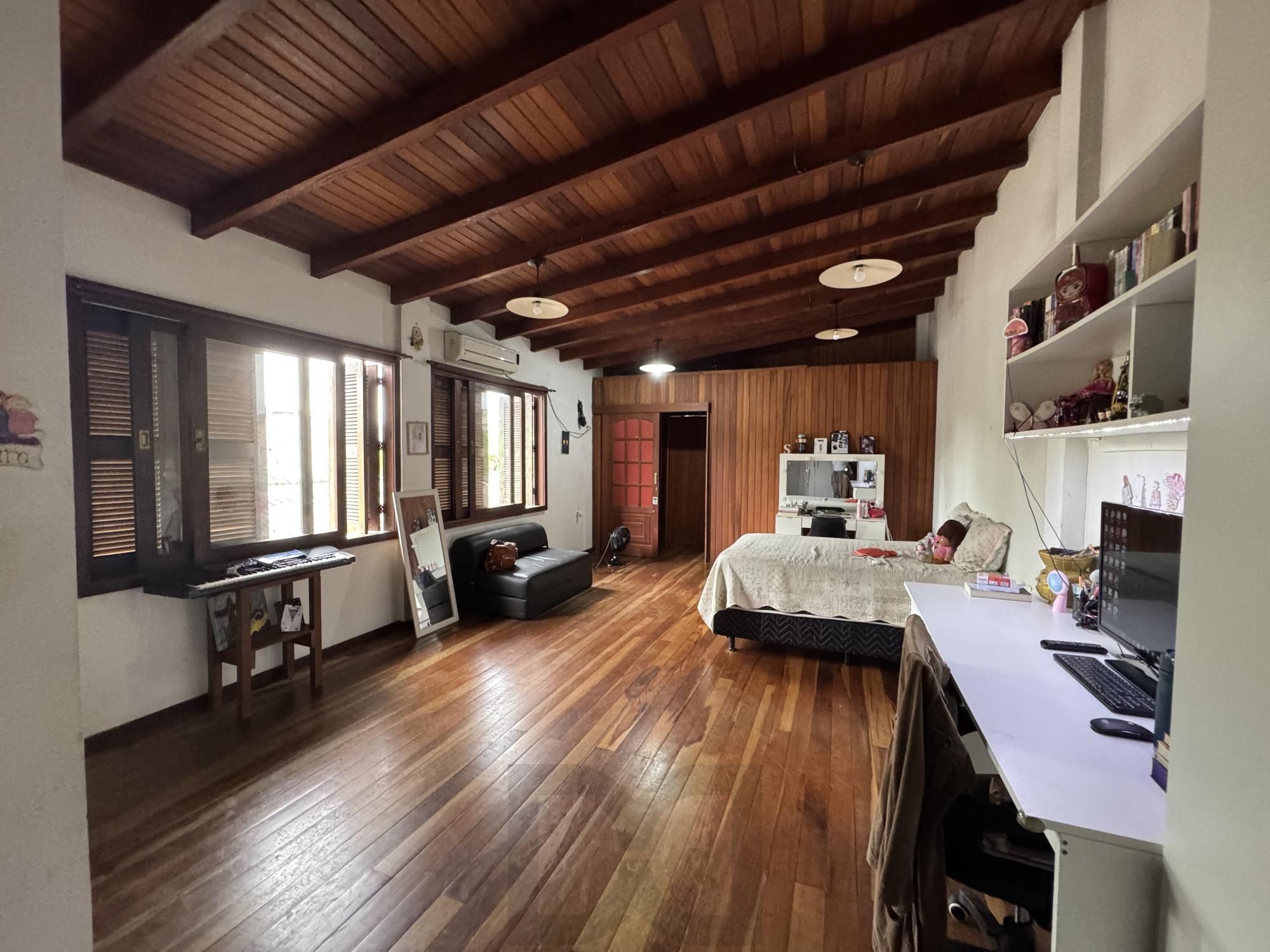 Casa espaçosa no bairro Cristal, — foto 27