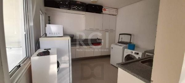 Casa para Venda - 374m², 4 dormitórios, sendo 1 suites, 3 vagas - Guarujá — foto 23