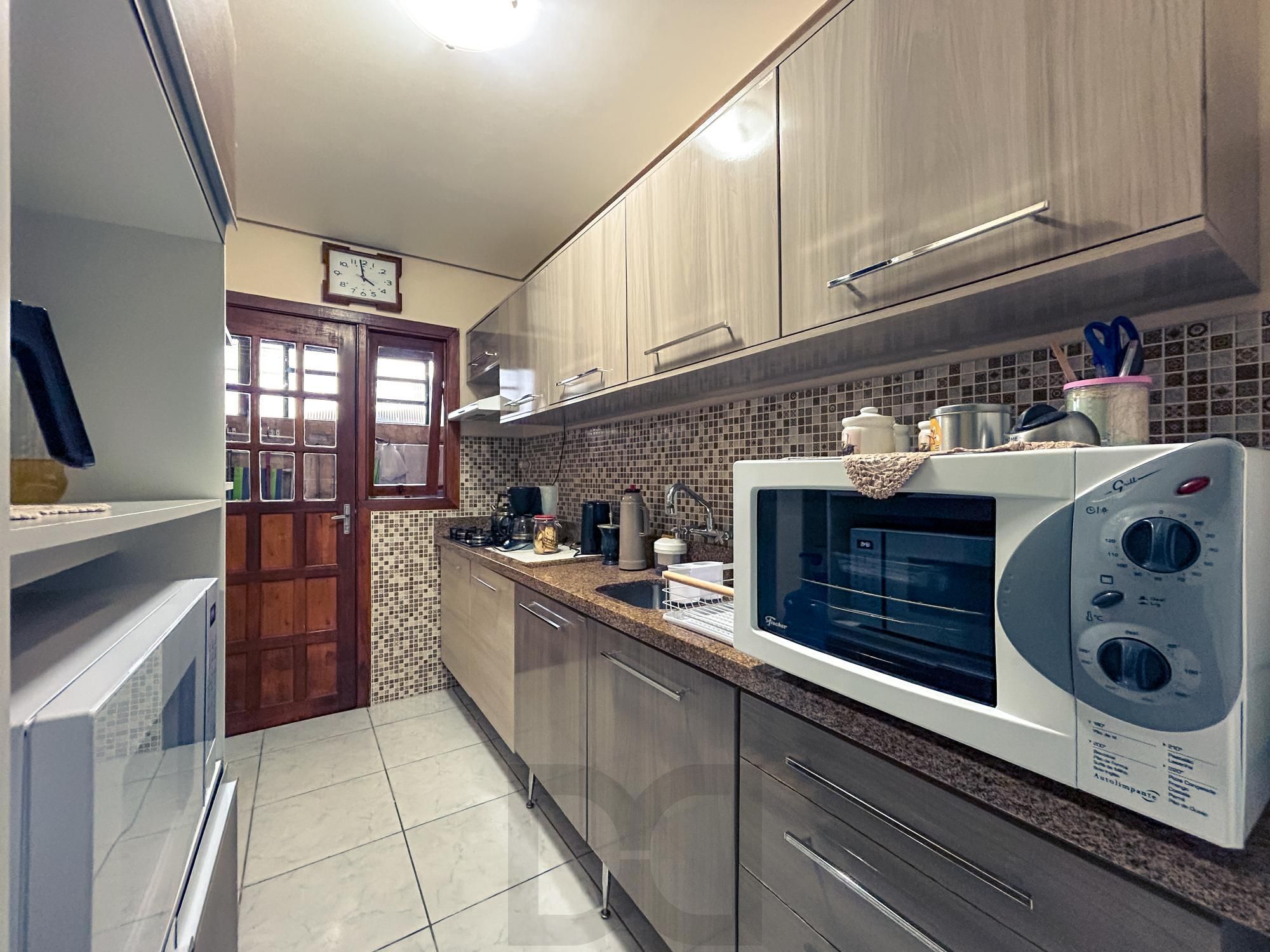 Excelente casa térrea, 2 dormitórios em condomínio. — foto 7