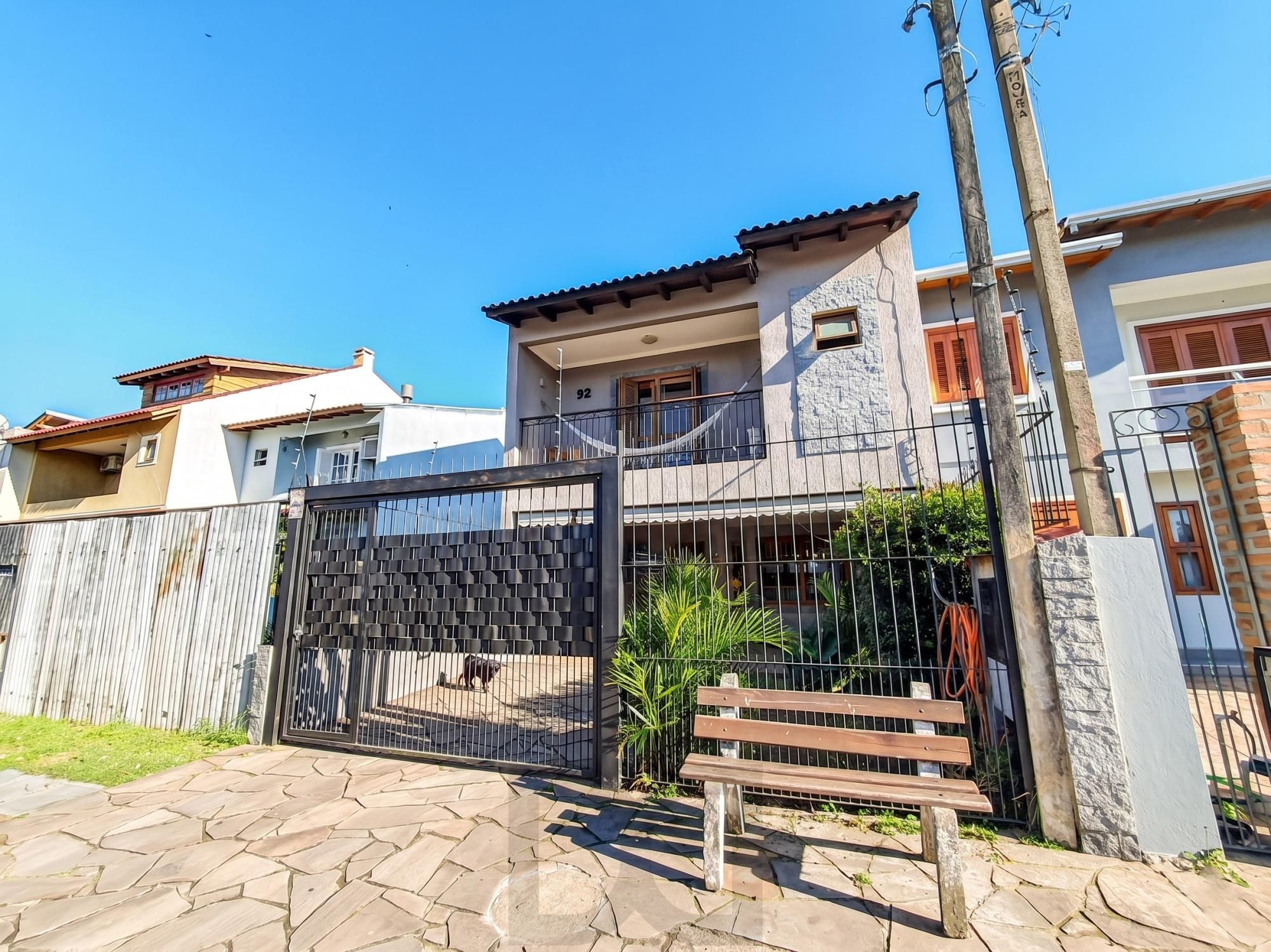 sobrado 3dorm sendo uma suite, piscina, hidro 2 vagas - Hipica — foto 2
