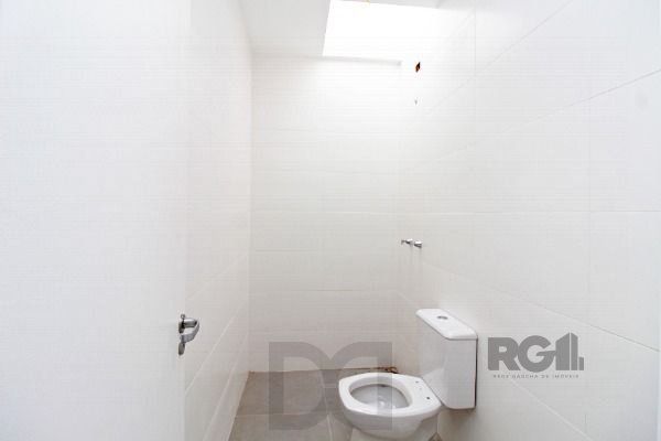Sobrado para Venda - 100m², 3 dormitórios, sendo 3 suites, 2 vagas - Portal Do Guarujá — foto 24