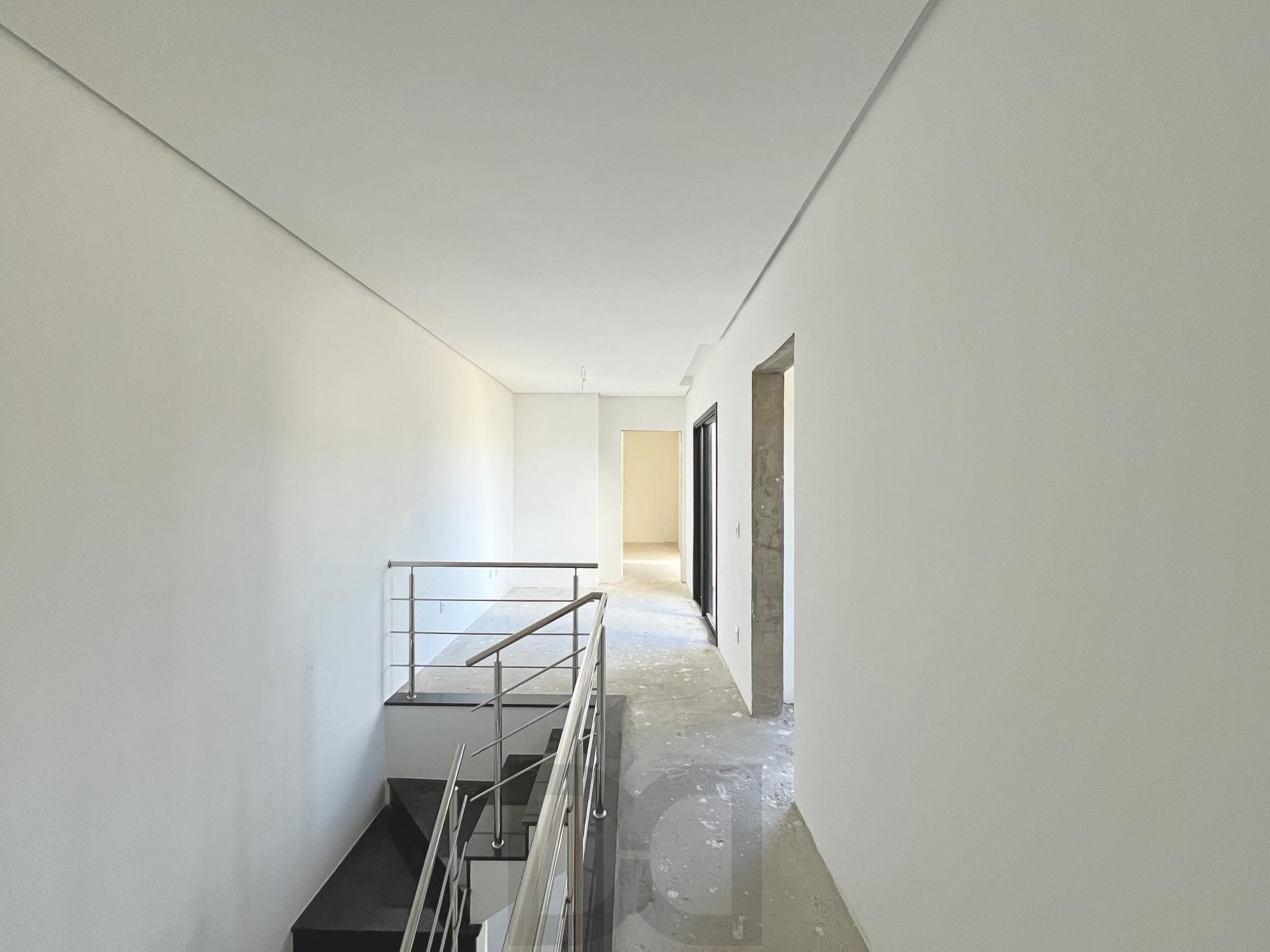 Casa em Porto Alegre, no bairro Hípica, com 3 dormitório(s), e 3 banheiros, à venda. — foto 35
