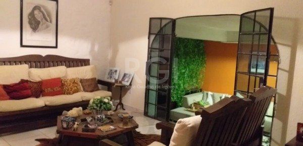Casa para Venda - 260m², 3 dormitórios, sendo 1 suites, Espirito Santo — foto 1