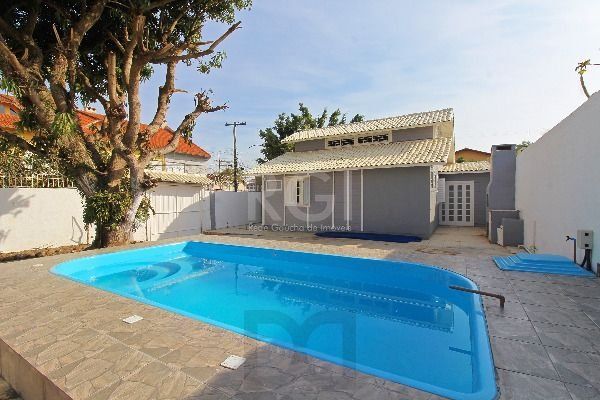 Casa para Venda - 101m², 3 dormitórios, sendo 1 suites, 3 vagas - Guarujá — foto 27