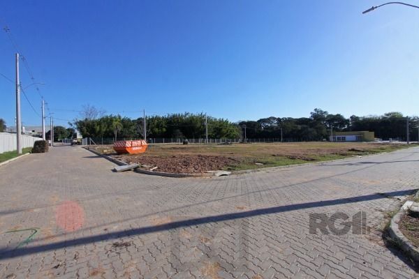Casa Condominio em Porto Alegre, no bairro Campo Novo, com 3 dormitório(s), e 3 banheiros, à venda. — foto 55