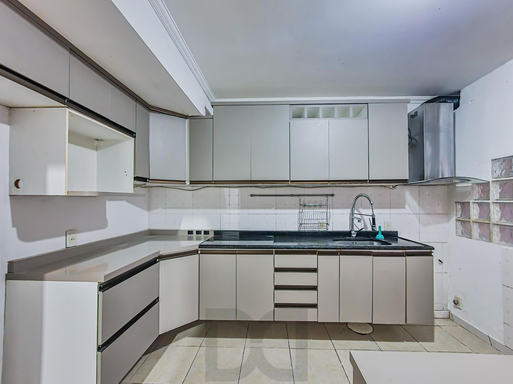 Casa com piscina para Venda - 189.91m², 3 dormitórios, sendo 1 suítes, 2 vagas - Hípica — foto 9