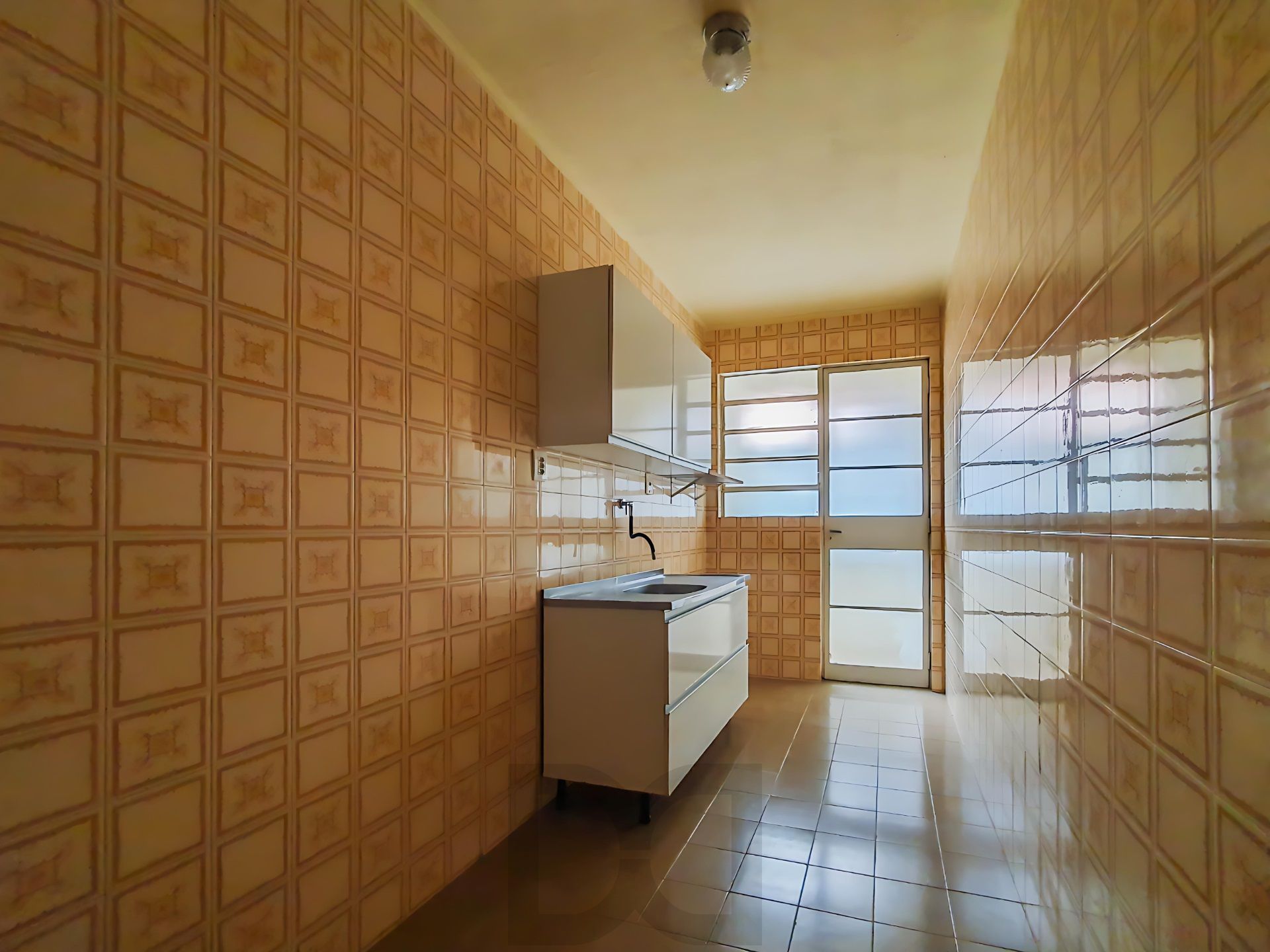 Apartamento térreo em excelente localização — foto 12