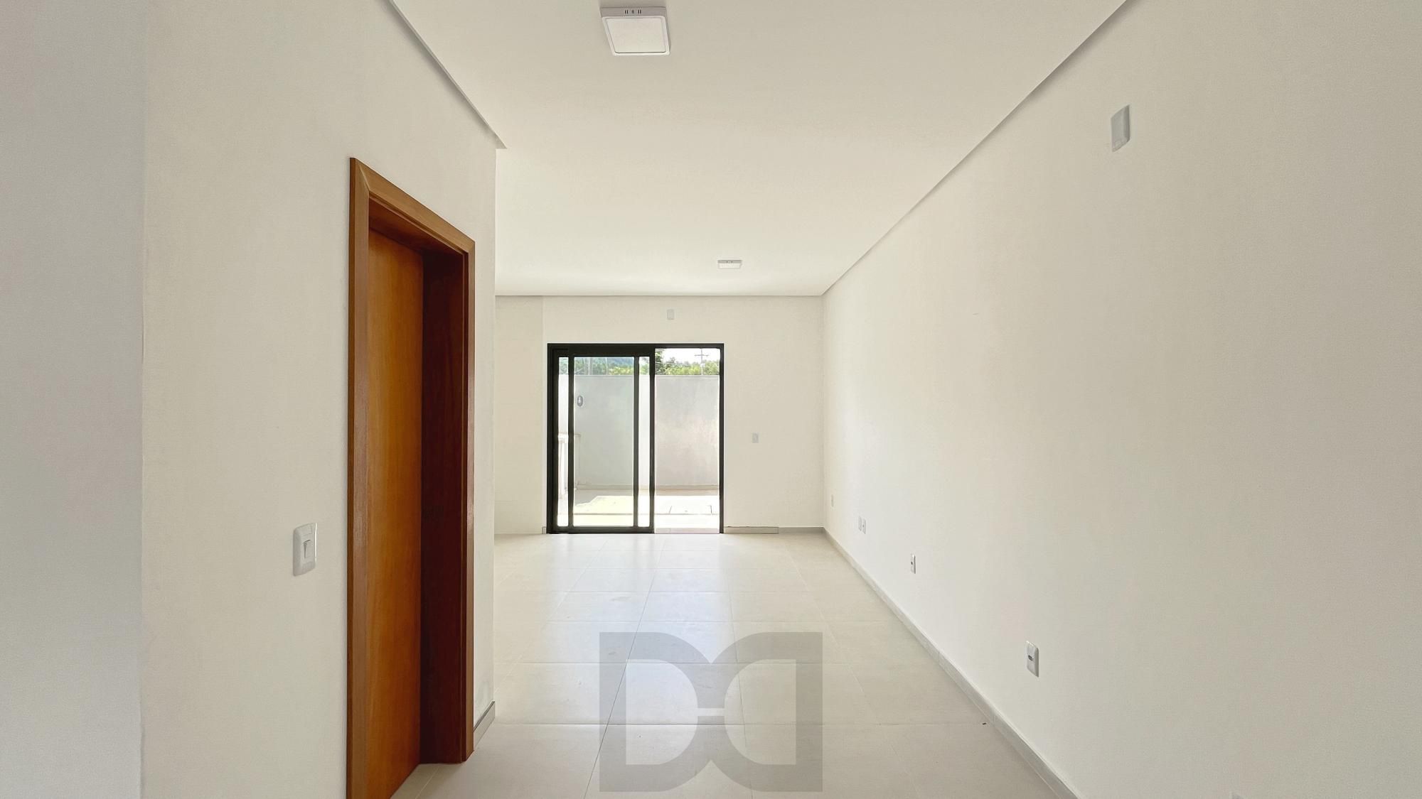 Casa em Porto Alegre, no bairro Hípica, com 3 dormitório(s), à venda. — foto 8