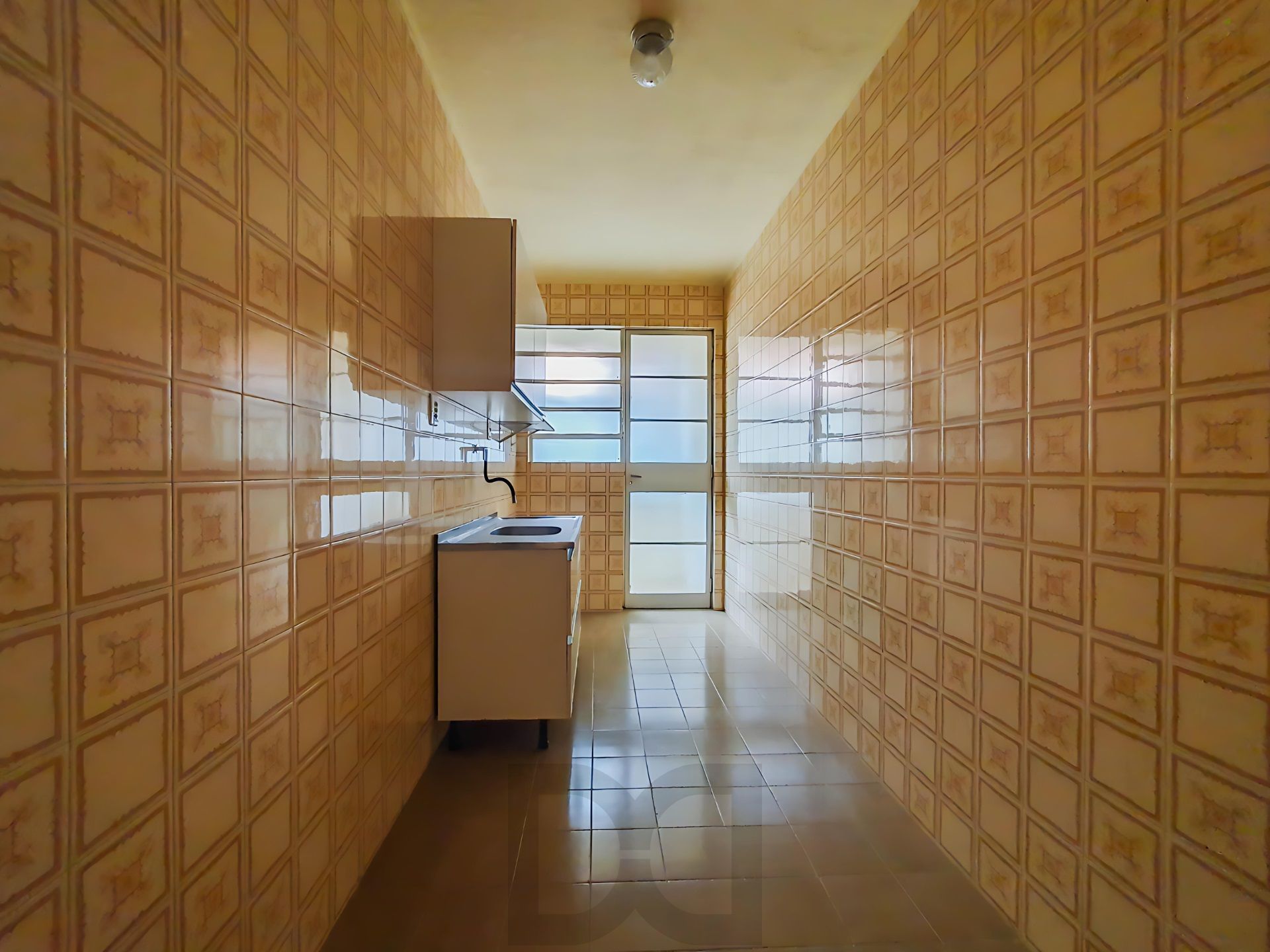 Apartamento térreo em excelente localização — foto 11