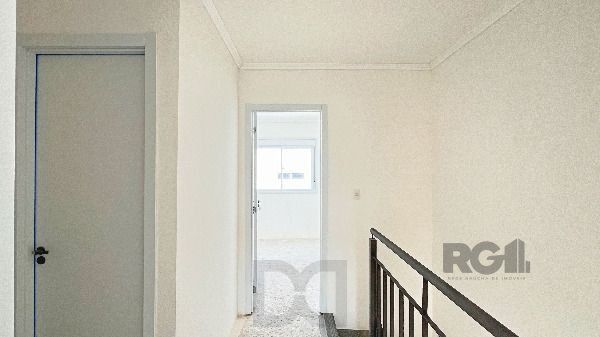 Casa em Porto Alegre, no bairro Vila Nova, com 2 dormitório(s), e 2 banheiros, à venda. — foto 17