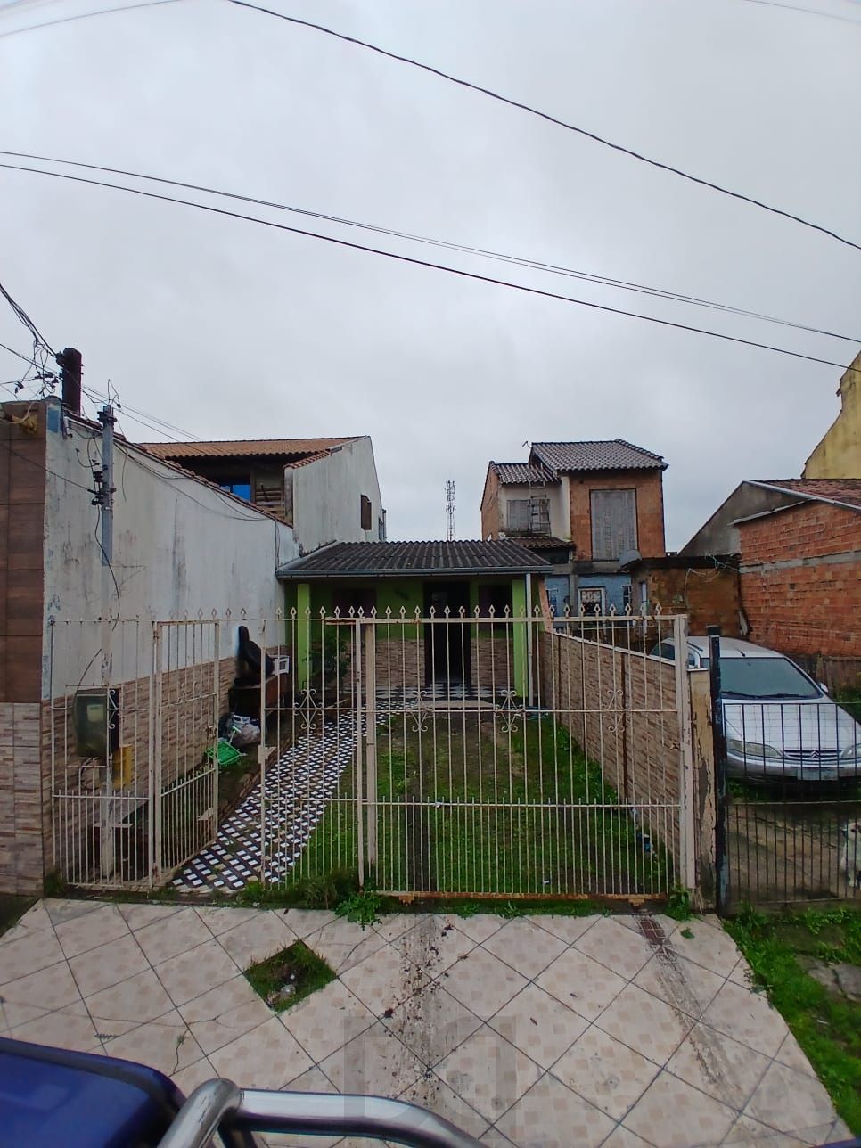 Casa 2 dormitórios no bairro Hípica com pátio — foto 5