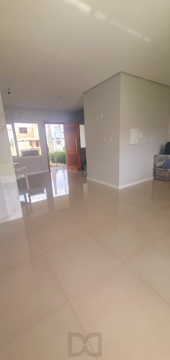 Sobrado 03 dormitórios sendo uma suite - imediações do Zafari Hipica - Zona Sul de POA — foto 2