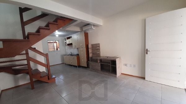 Casa Condominio em Porto Alegre, no bairro Restinga, com 2 dormitório(s), e 2 banheiros, à venda. — foto 4