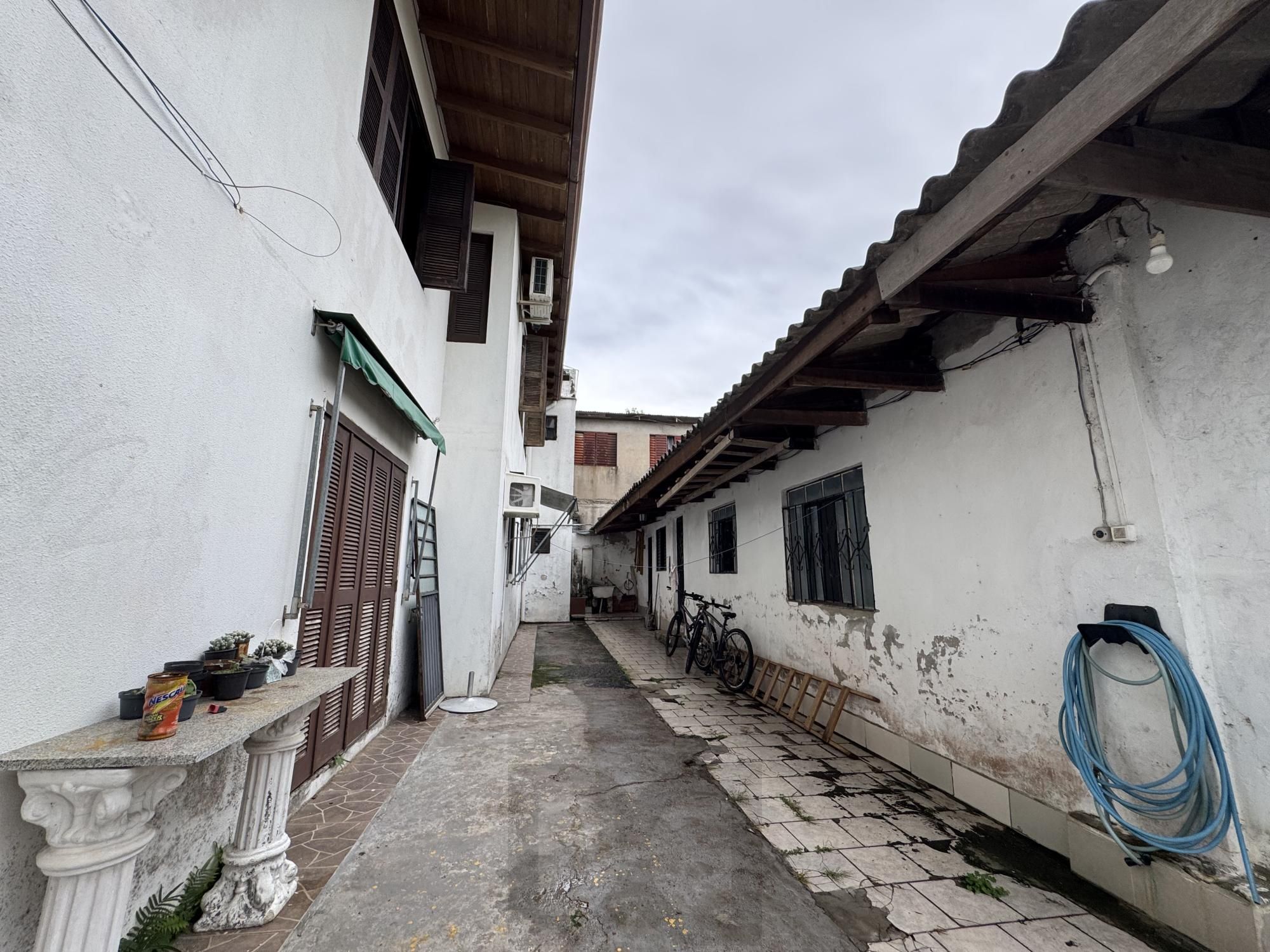 Casa espaçosa no bairro Cristal, — foto 4