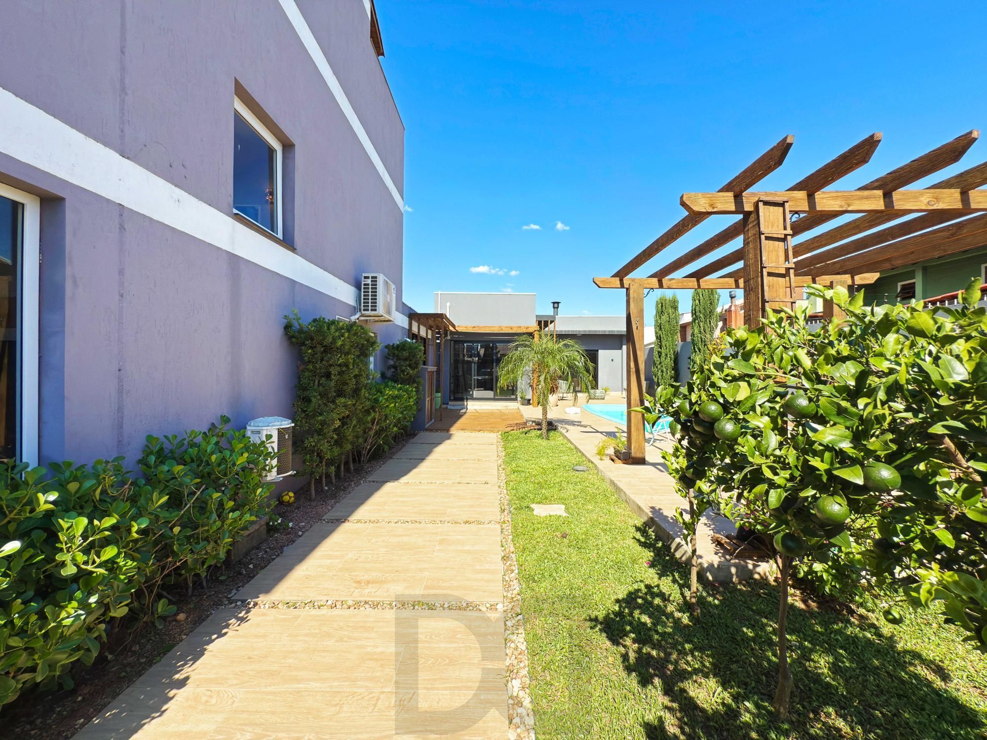 Em busca de uma casa espaçosa e cheia de comodidades no bairro Hípica — foto 45