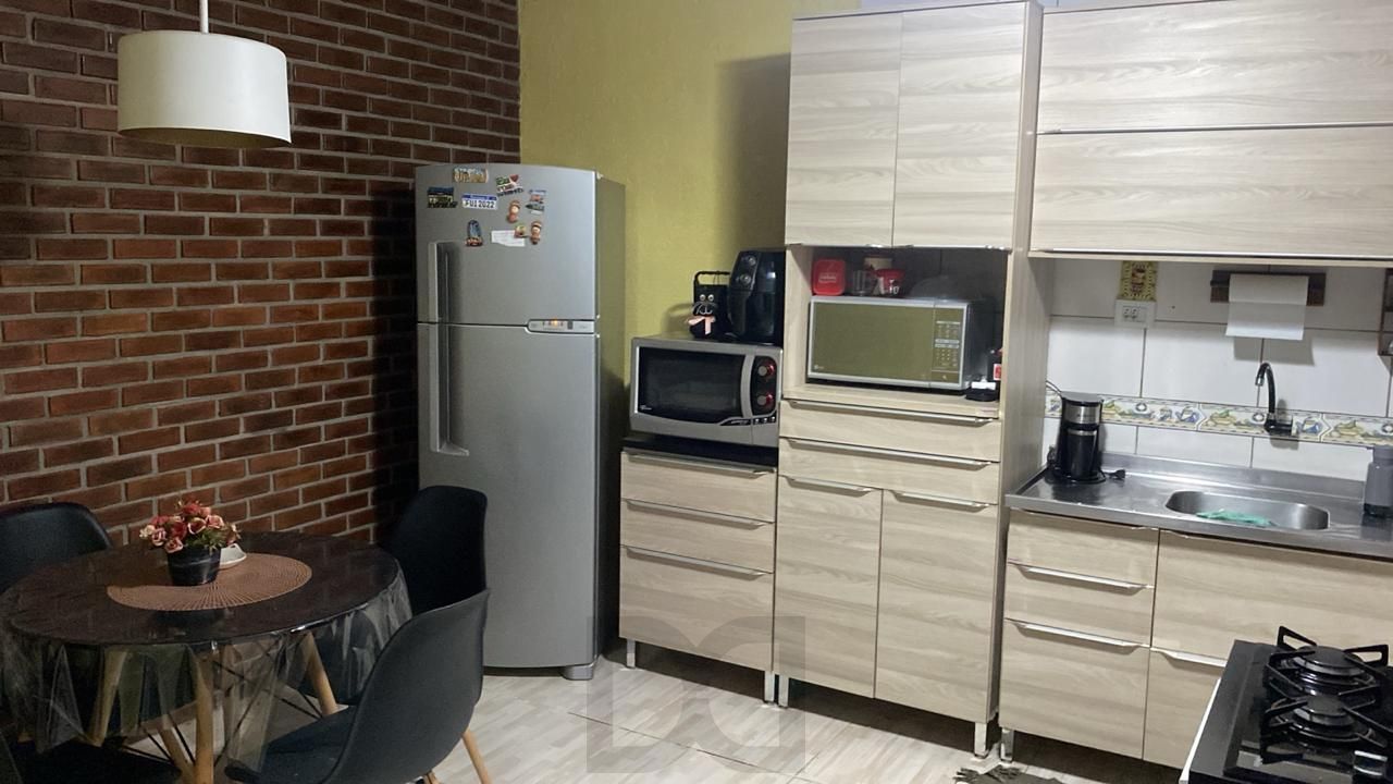 Casa de Esquina à Venda na Restinga – Imóvel Dividido em Duas Residências — foto 26
