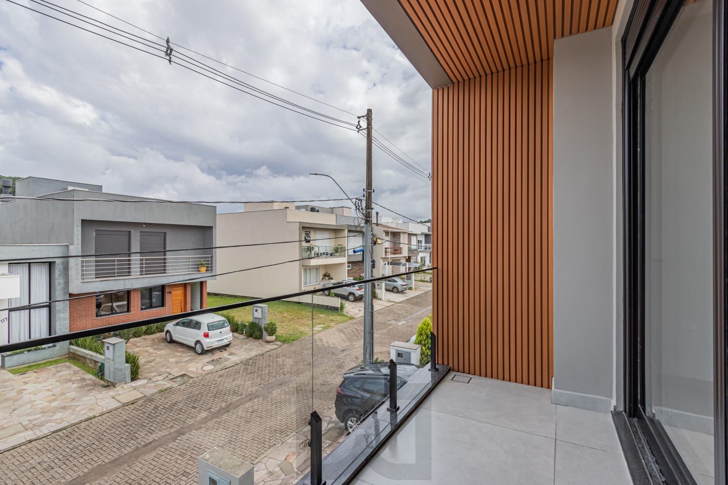 Sobrado Condominio Amalffi com 03 suites - 180m² zona Sul de Porto Alegre — foto 4