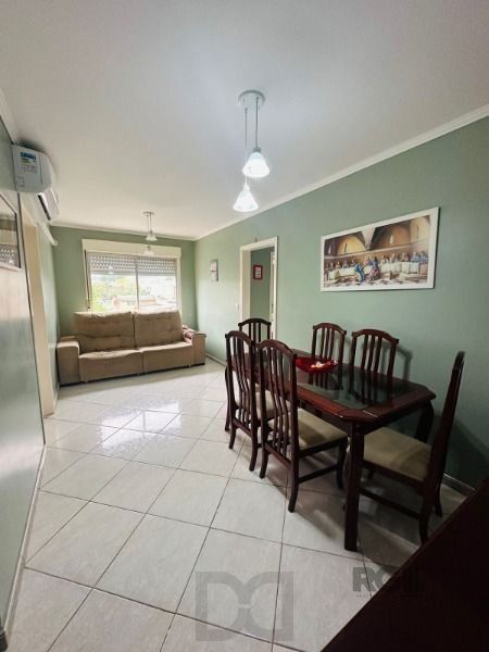 Apartamento em Porto Alegre, no bairro Cristal, com 2 dormitório(s), e 2 banheiros, à venda. — foto 2