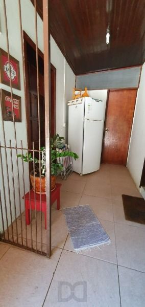 Casa em Porto Alegre, no bairro Ponta Grossa, com 3 dormitório(s), e 3 banheiros, à venda. — foto 14