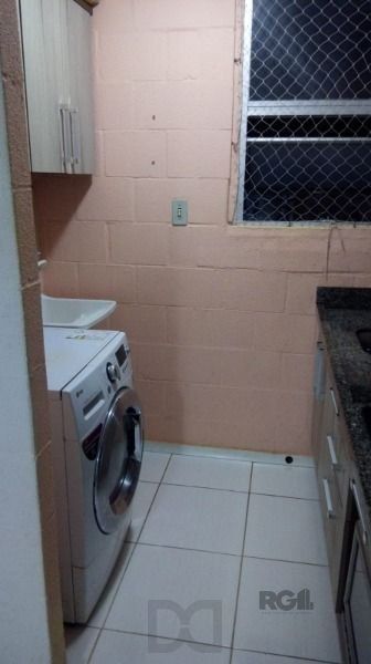 Apartamento em Porto Alegre, no bairro Campo Novo, com 2 dormitório(s), e 2 banheiros, à venda. — foto 4