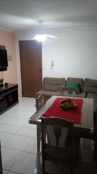 Apartamento em Porto Alegre, no bairro Campo Novo, com 2 dormitório(s), e 2 banheiros, à venda. — foto 2