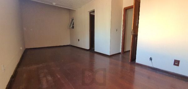 Casa para Venda - 160m², 4 dormitórios, sendo 2 suites, 4 vagas - Urubatã — foto 6