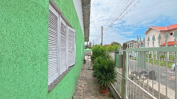 Casa em Porto Alegre, no bairro Hípica, com 2 dormitório(s), e 2 banheiros, à venda. — foto 35
